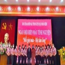 Cán bộ, giáo viên, nhân viên Cổng thông tin điện tử Ngành giáo dục & đào tạo quận A tham gia Ngày hội hiến máu tình nguyện “Mỗi giọt máu- Một tấm lòng” năm 2021